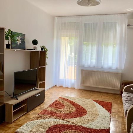 Anita Apartman Hajdúszoboszló Eksteriør billede