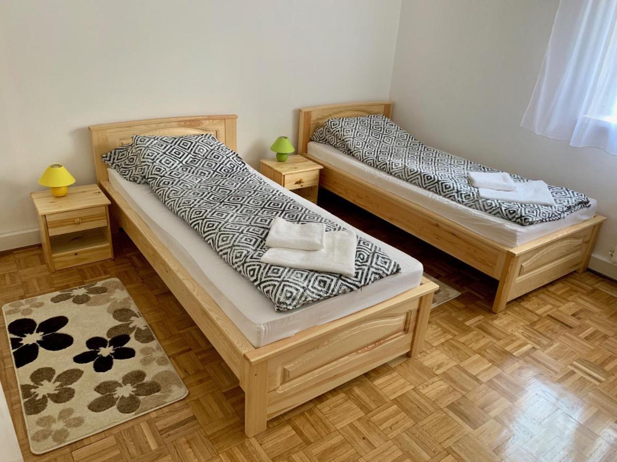 Anita Apartman Hajdúszoboszló Eksteriør billede